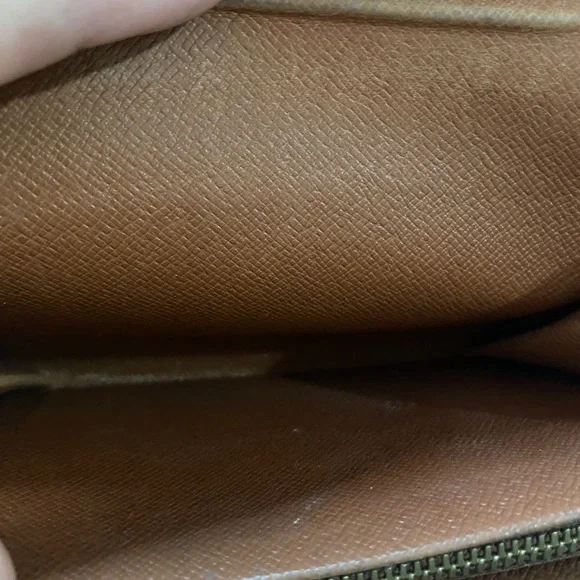 Louis Vuitton Monogram Canvas Porte - Monnaie Tresor Wallet - Picture 7 of 11